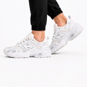 کفش و کتانی مردانه مدل نیوبالانس7030 NEW BALANCE رنگ سفید کد 7993